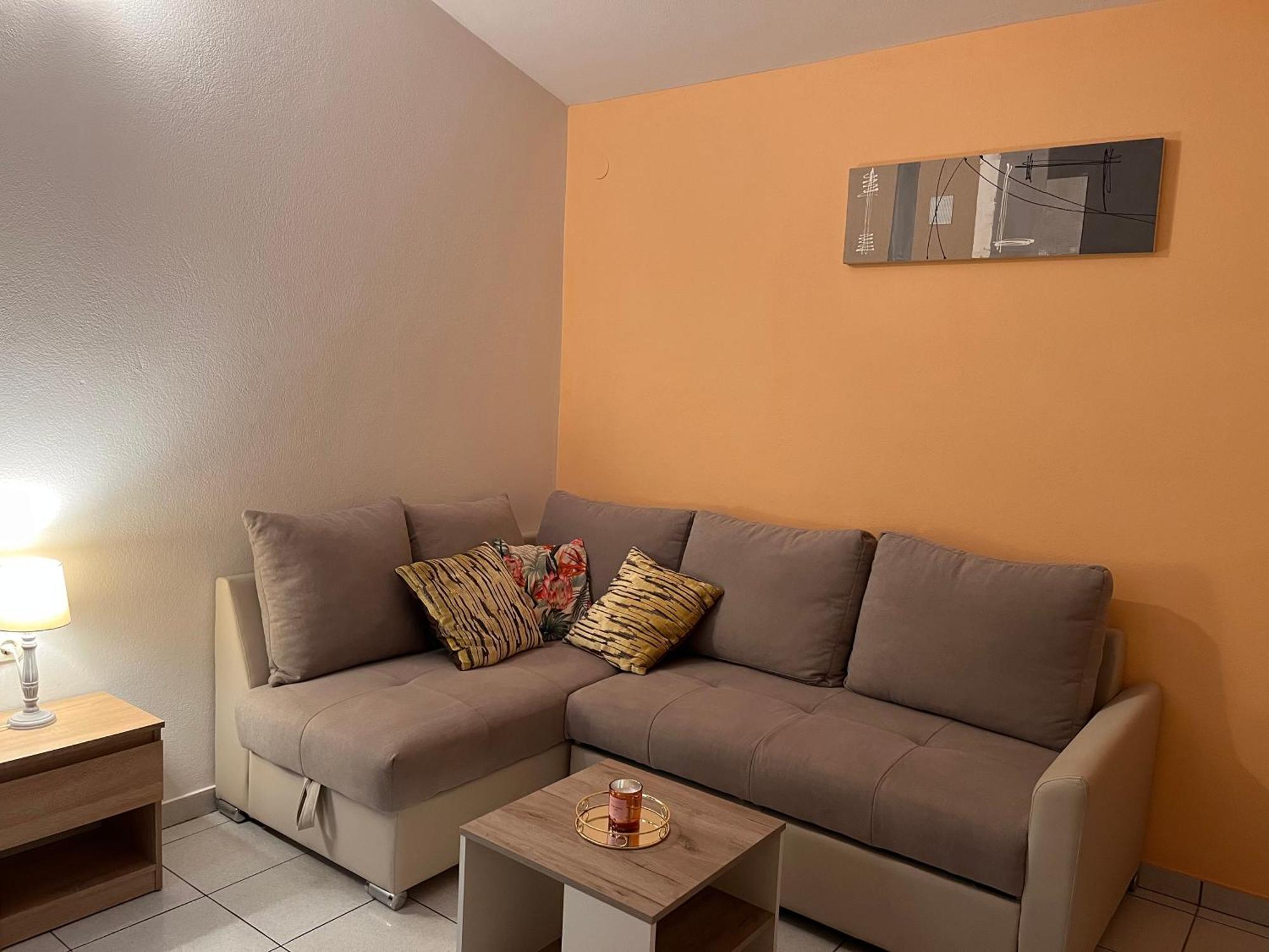 Apartments Villa Mirella 20 M From The Sea - Free Parking 트로기르 외부 사진