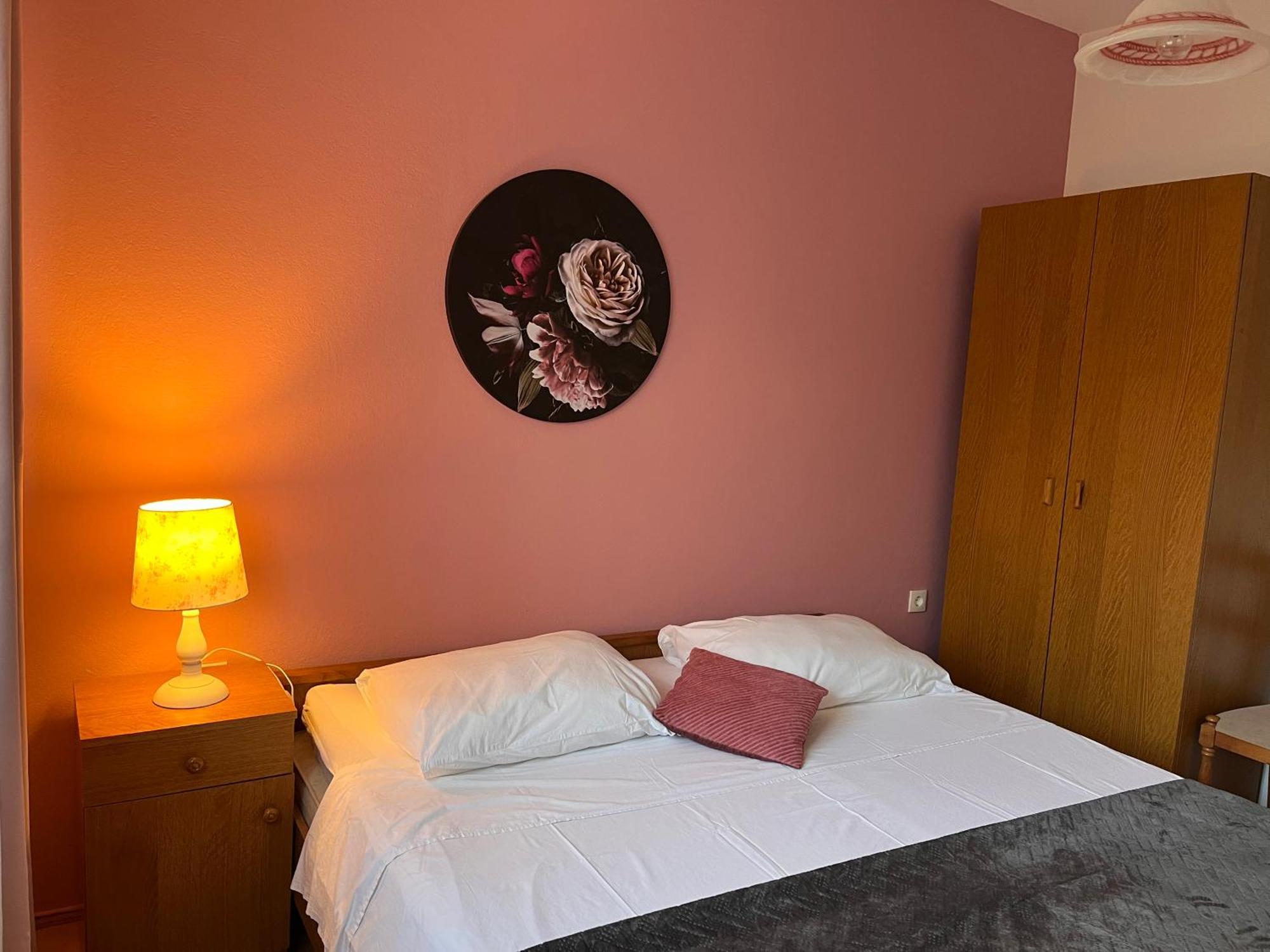 Apartments Villa Mirella 20 M From The Sea - Free Parking 트로기르 외부 사진