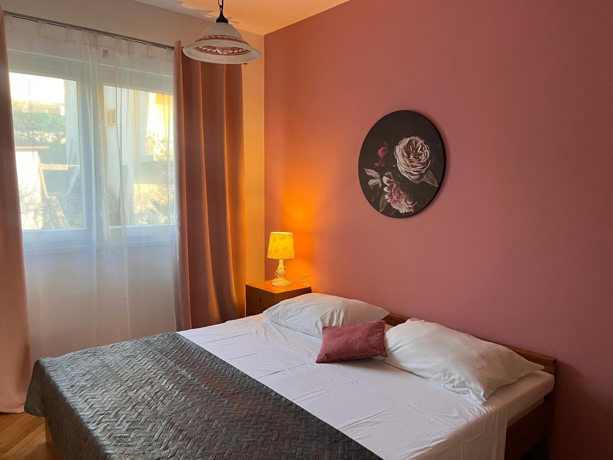 Apartments Villa Mirella 20 M From The Sea - Free Parking 트로기르 외부 사진